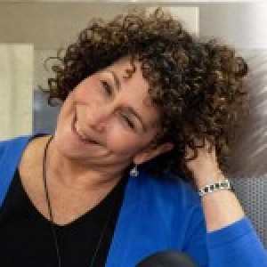 Profile picture of Cindy Larimore