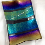 fused-glass-iridescent-ruffle-platter