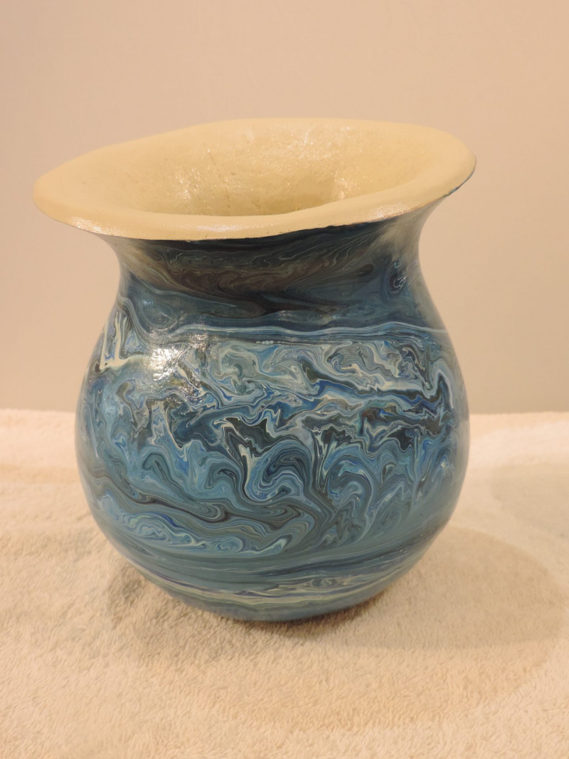 blue-vase-2