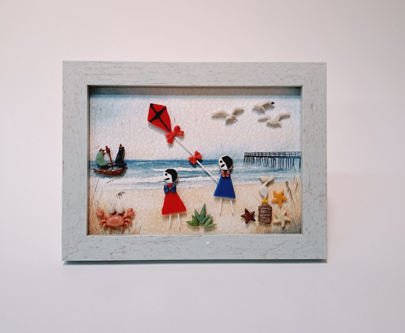 beach-scene-with-kites